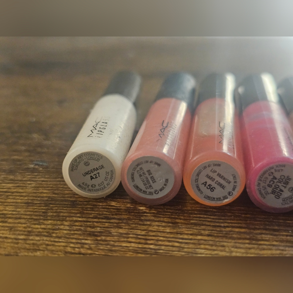 MAC Lipglass Collection – Rare, LE, and Discontinued Shades – Bundle Discount - Picture 10 of 12